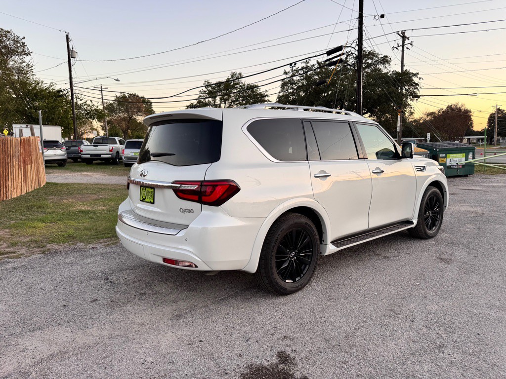 2019 INFINITI QX80 Image 4