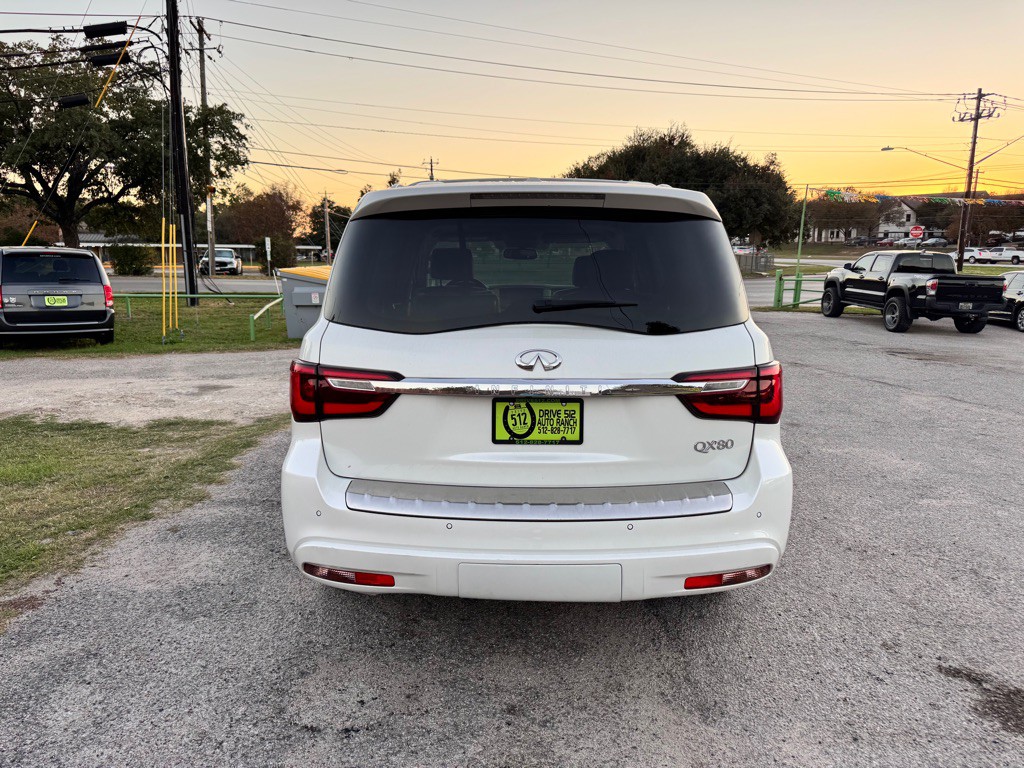 2019 INFINITI QX80 Image 5