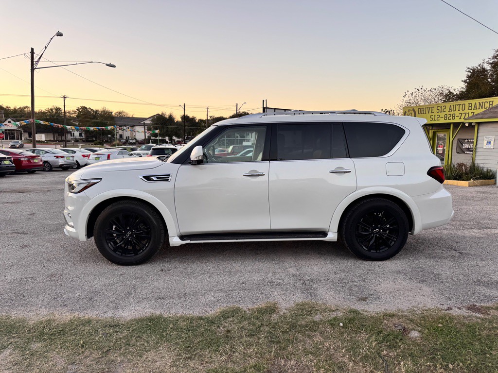 2019 INFINITI QX80 Image 7