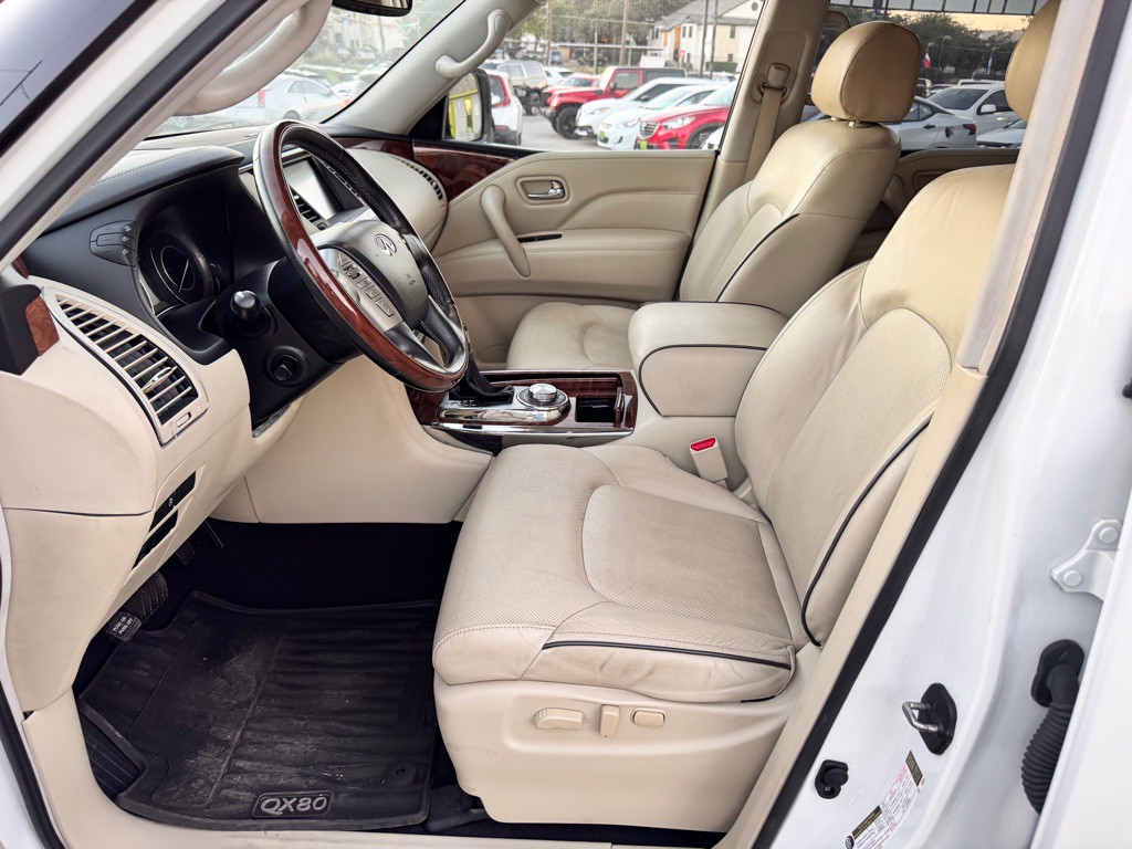 2019 INFINITI QX80 Image 11