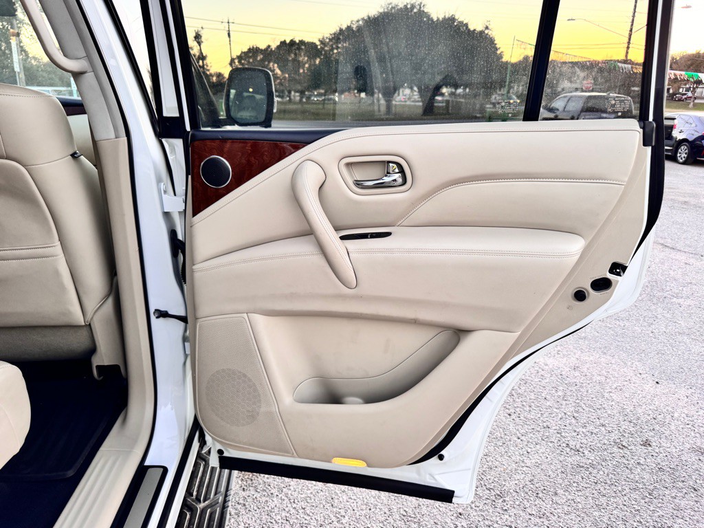 2019 INFINITI QX80 Image 15