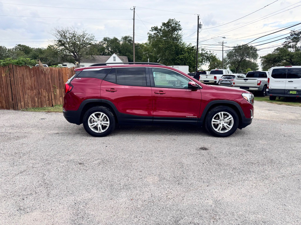 2018 GMC Terrain Image 3