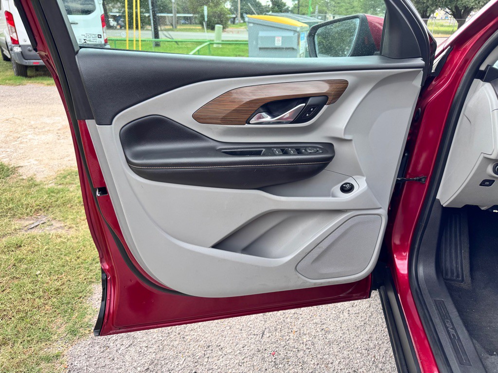 2018 GMC Terrain Image 10