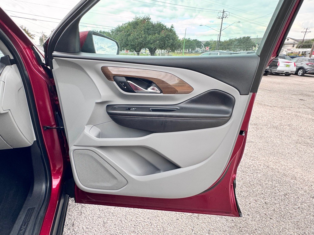 2018 GMC Terrain Image 16