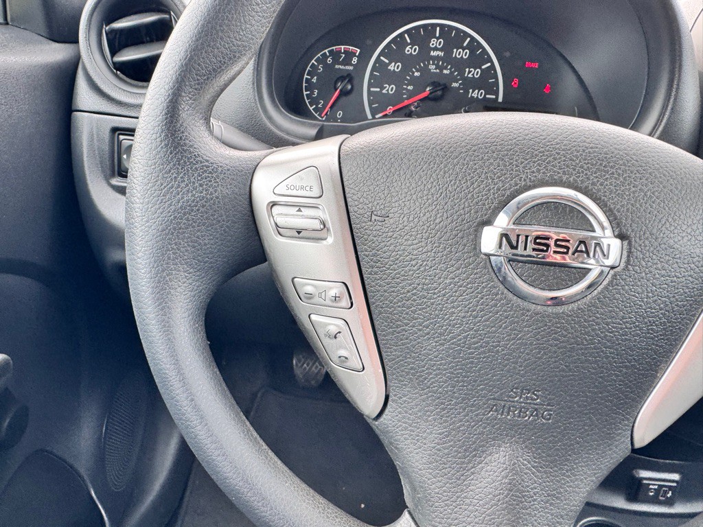 2019 Nissan Versa Image 21