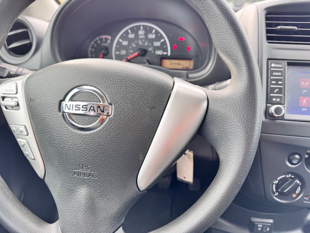 2019 Nissan Versa Image 22