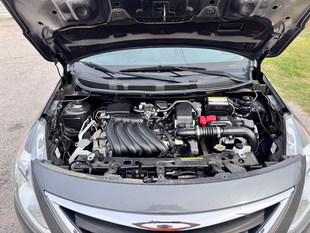 2019 Nissan Versa Image 27