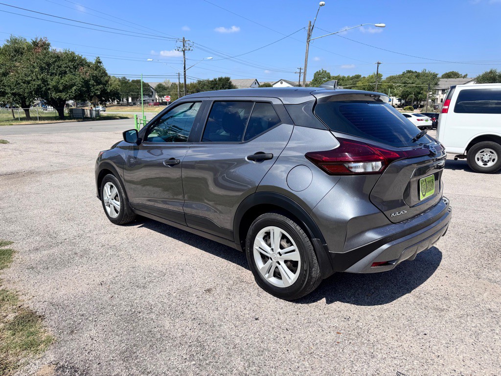 2021 Nissan Kicks Image 6
