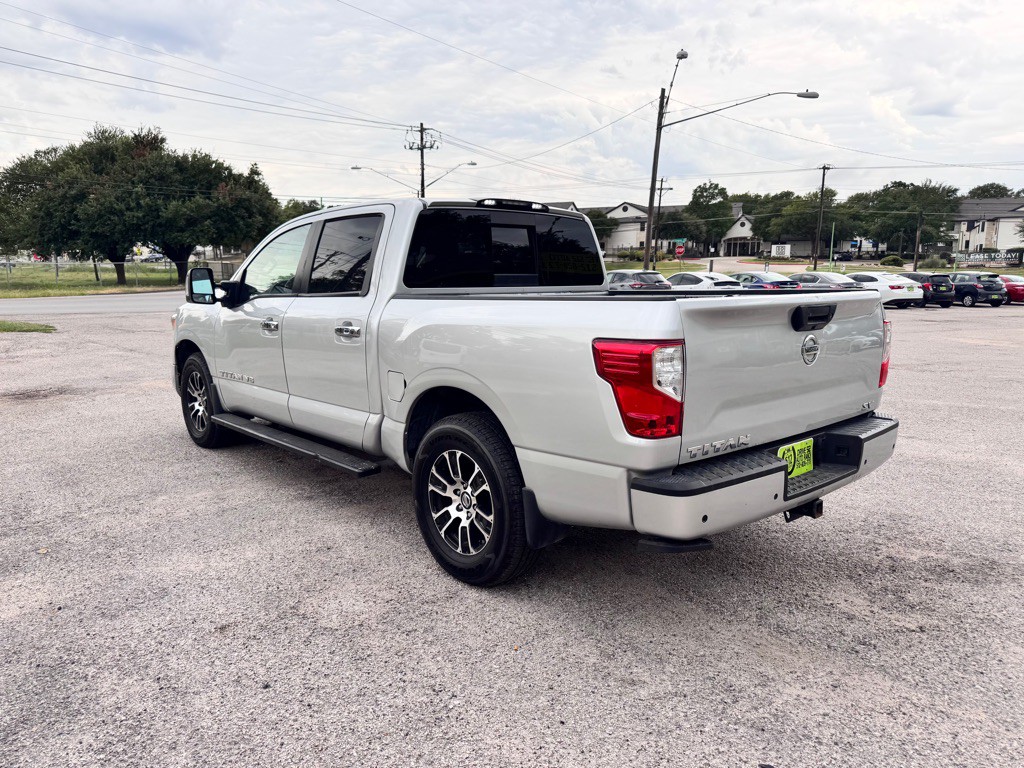 2021 Nissan Titan Image 6