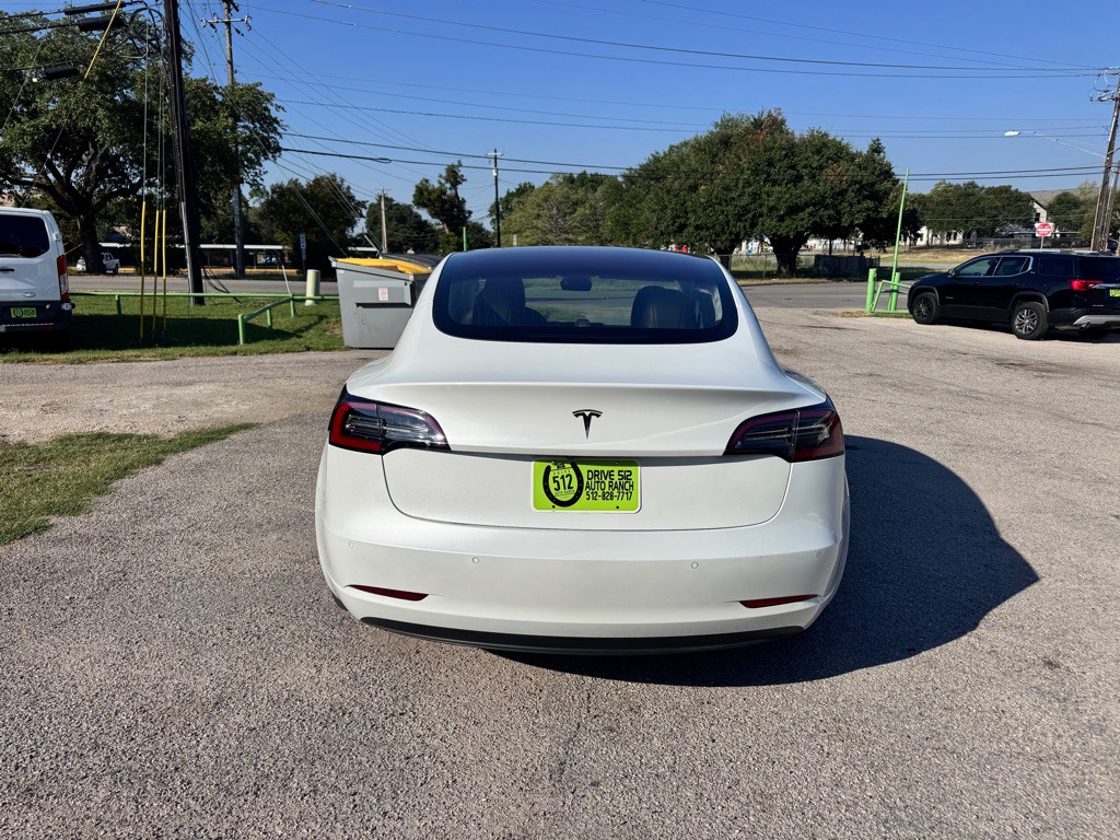 2017 Tesla Model 3 Image 4