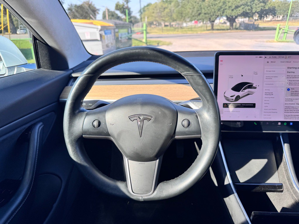 2017 Tesla Model 3 Image 18