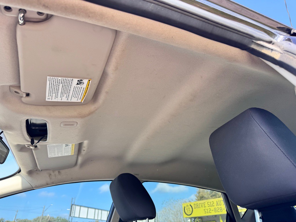 2015 Ford Fiesta Image 25