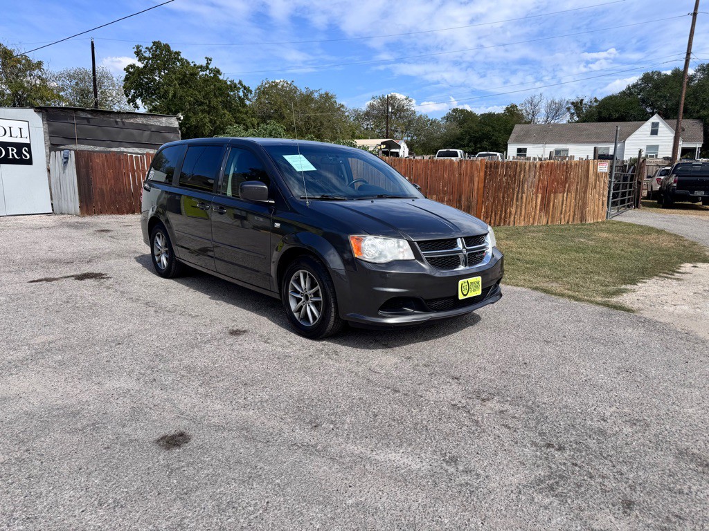 2014 Dodge Grand Caravan Image 2
