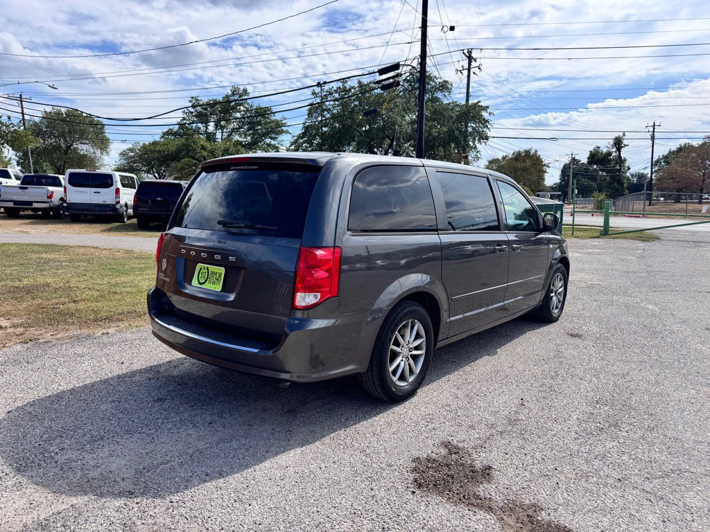 2014 Dodge Grand Caravan Image 5