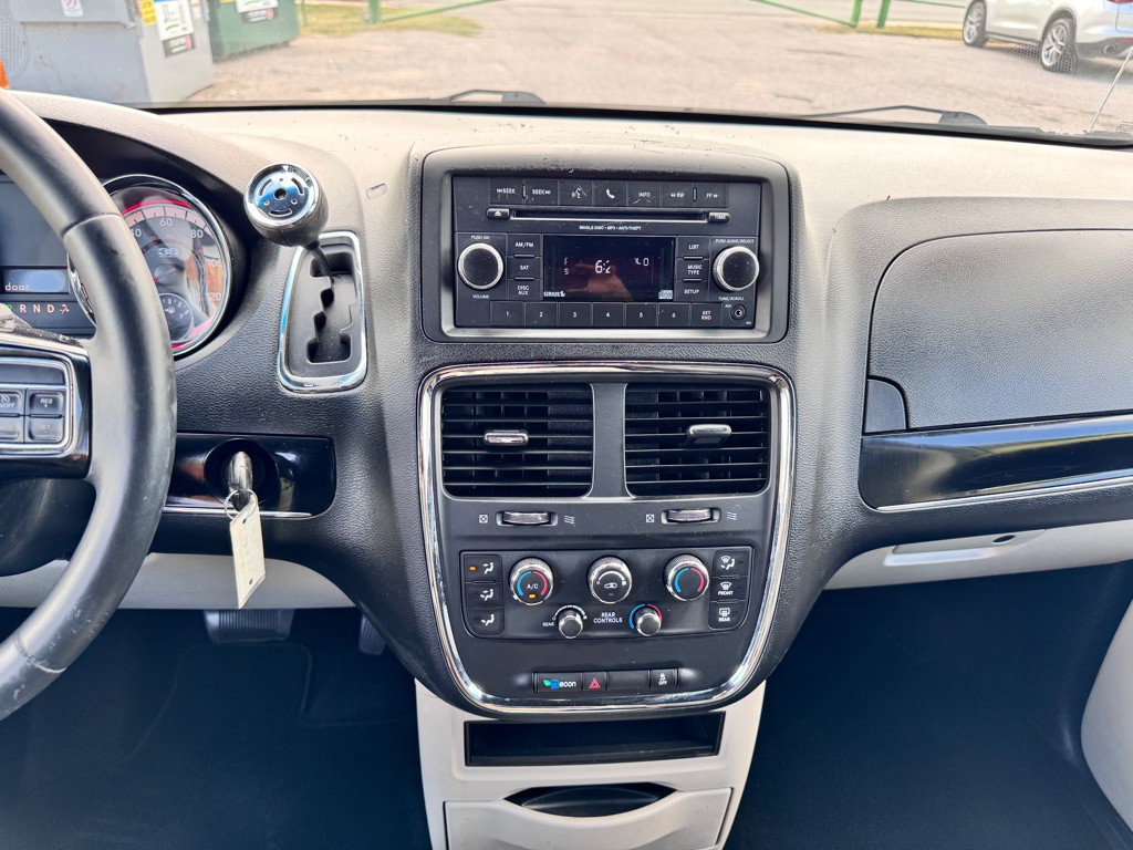 2014 Dodge Grand Caravan Image 23