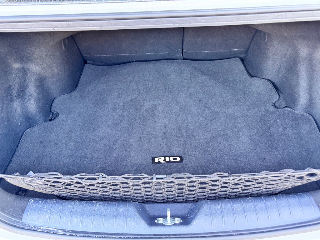2015 Kia Rio Image 28