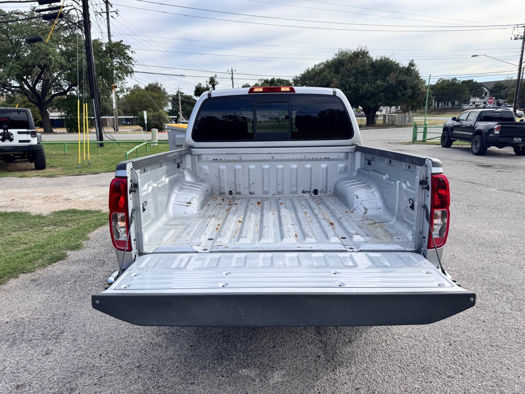 2021 Nissan Frontier Image 18