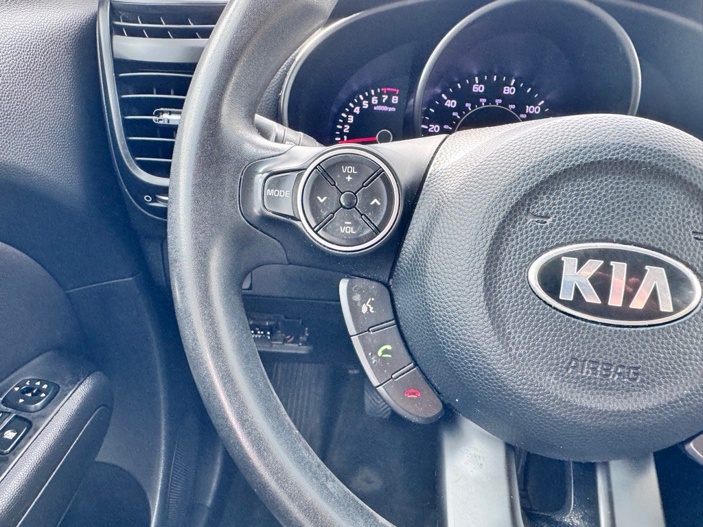 2017 Kia Soul Image 22