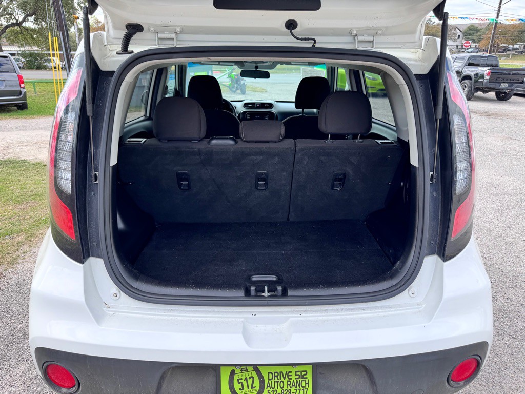 2017 Kia Soul Image 27