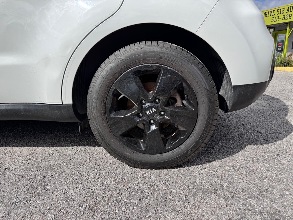 2017 Kia Soul Image 29