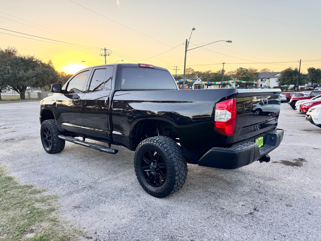 2019 Toyota Tundra Image 8