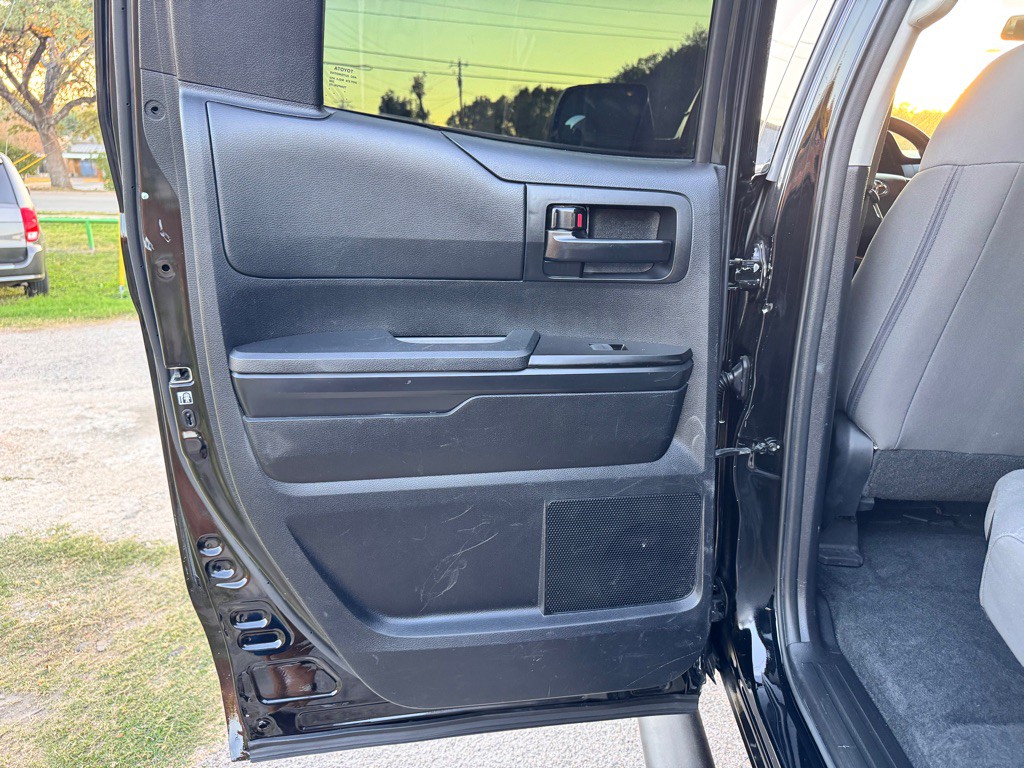 2019 Toyota Tundra Image 14