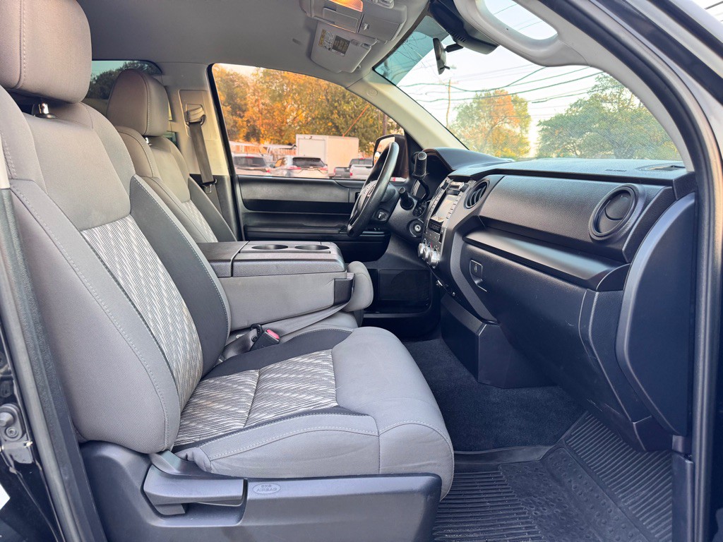 2019 Toyota Tundra Image 19