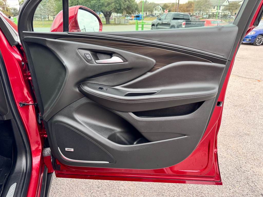 2020 Buick Envision Image 16