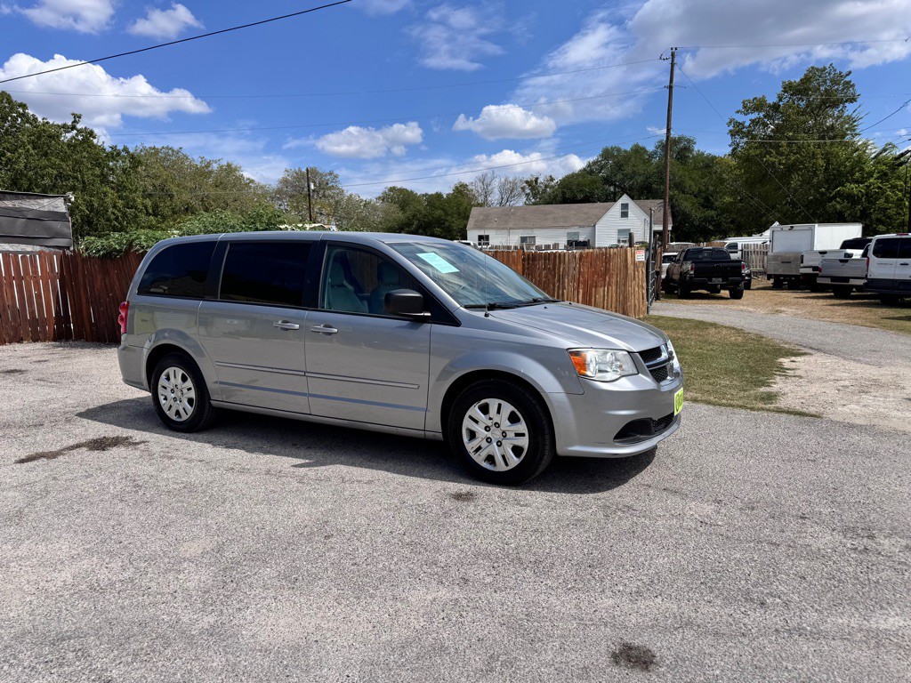2016 Dodge Grand Caravan Image 2