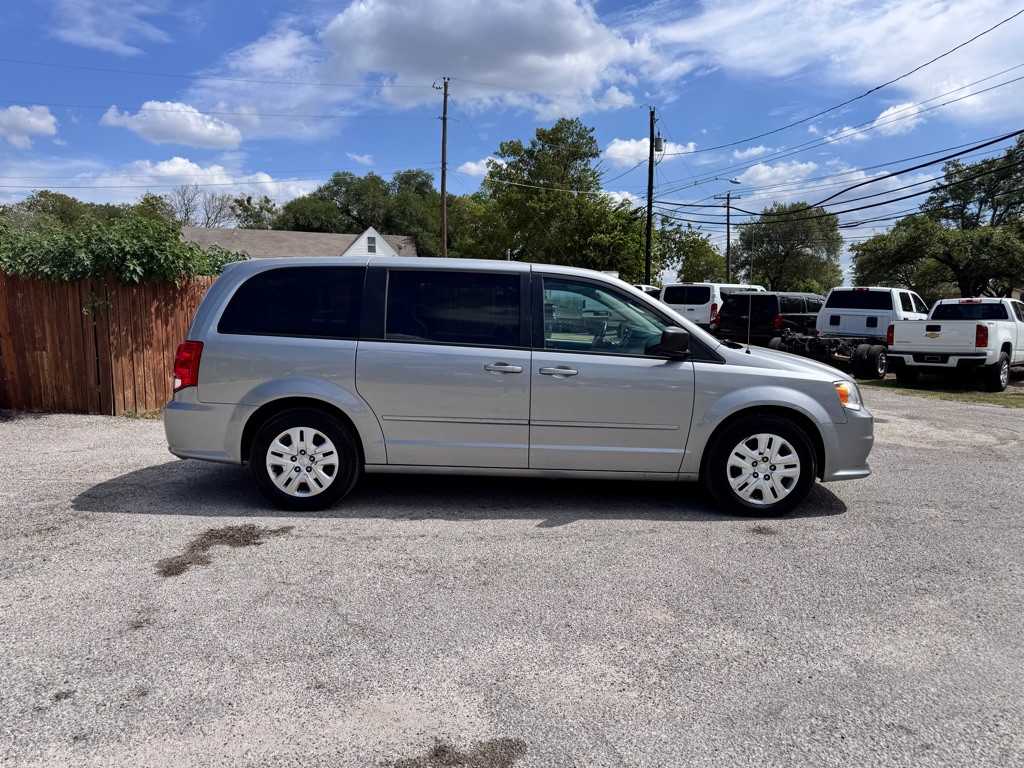 2016 Dodge Grand Caravan Image 3