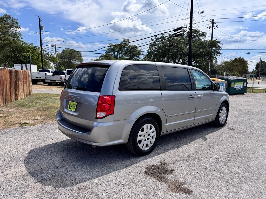 2016 Dodge Grand Caravan Image 4