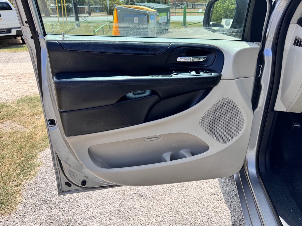 2016 Dodge Grand Caravan Image 10