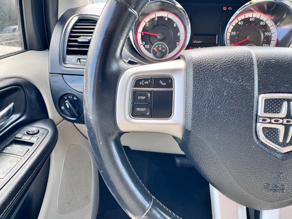 2016 Dodge Grand Caravan Image 18