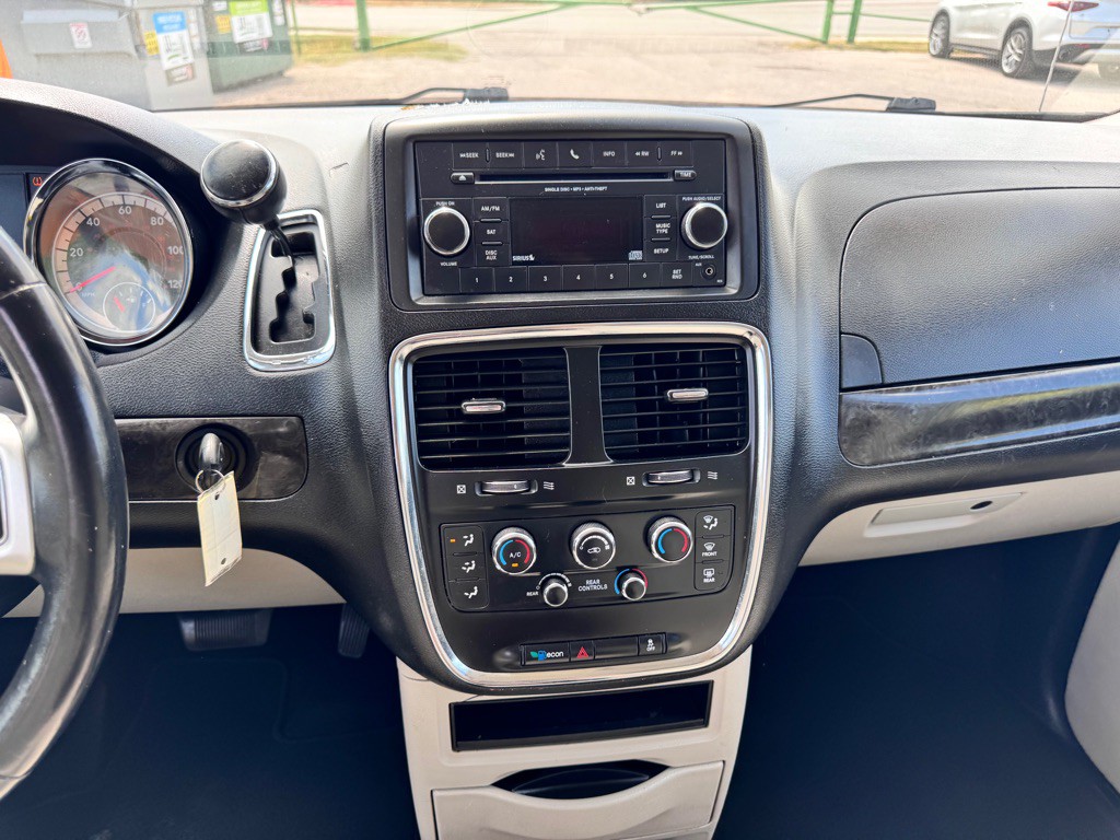 2016 Dodge Grand Caravan Image 20