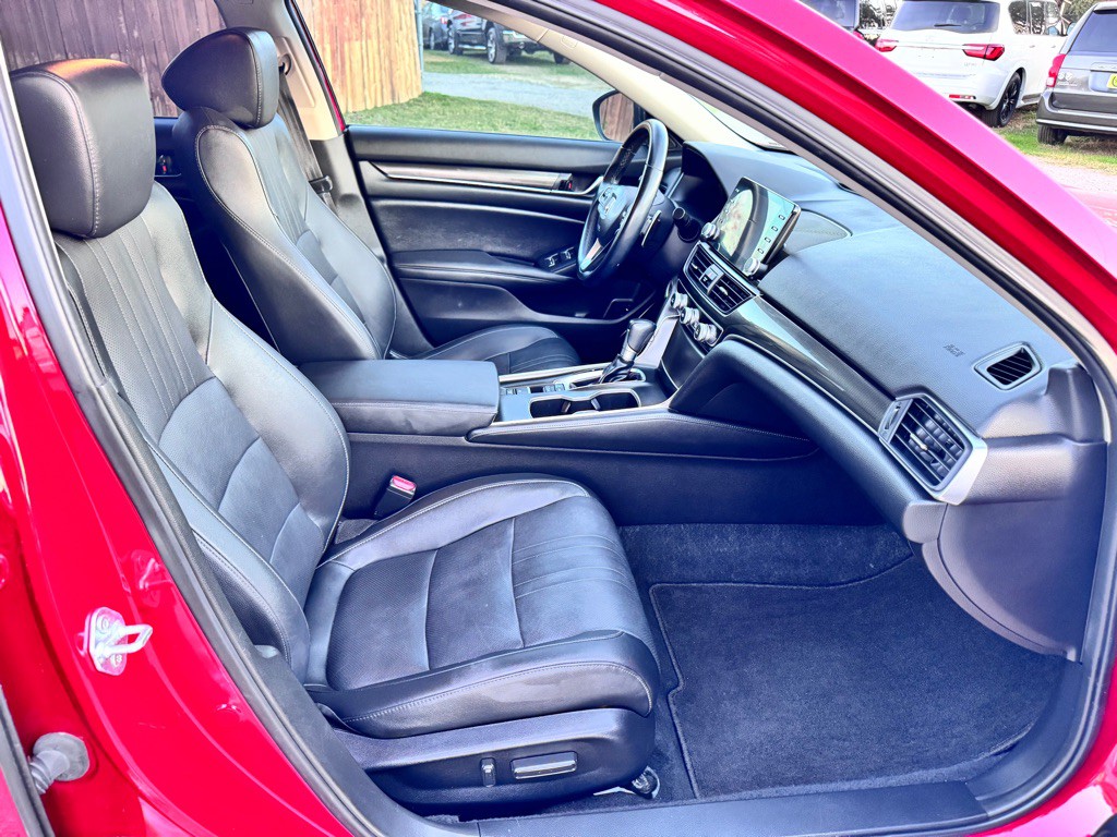 2022 Honda Accord Image 18
