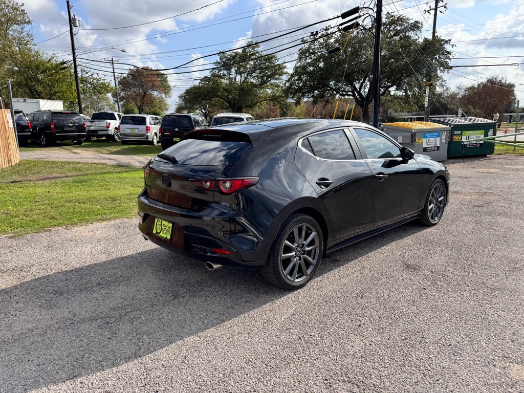 2022 Mazda Mazda3 Image 4