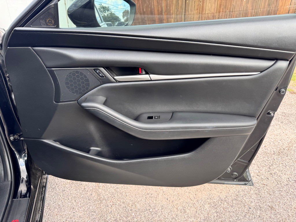 2022 Mazda Mazda3 Image 15