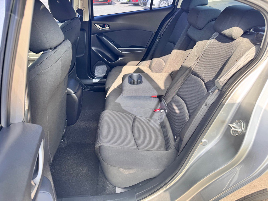 2016 Mazda Mazda3 Image 14