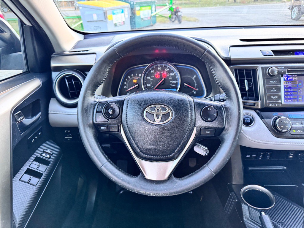 2013 Toyota Rav4 Image 19
