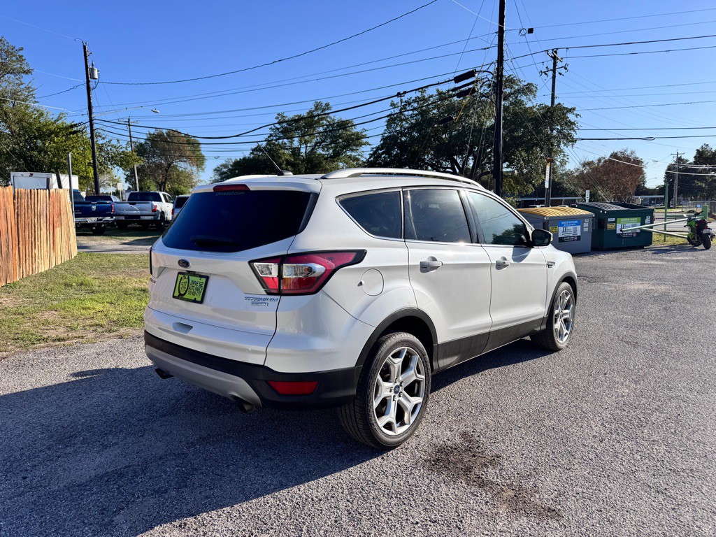 2017 Ford Escape Image 4