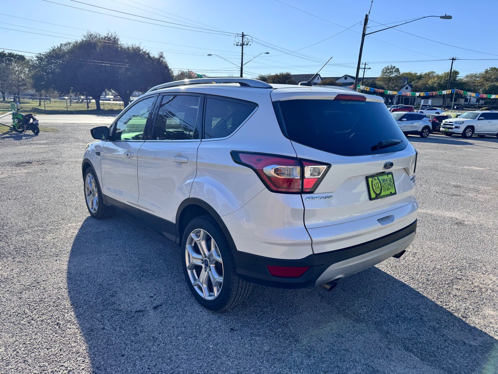 2017 Ford Escape Image 6