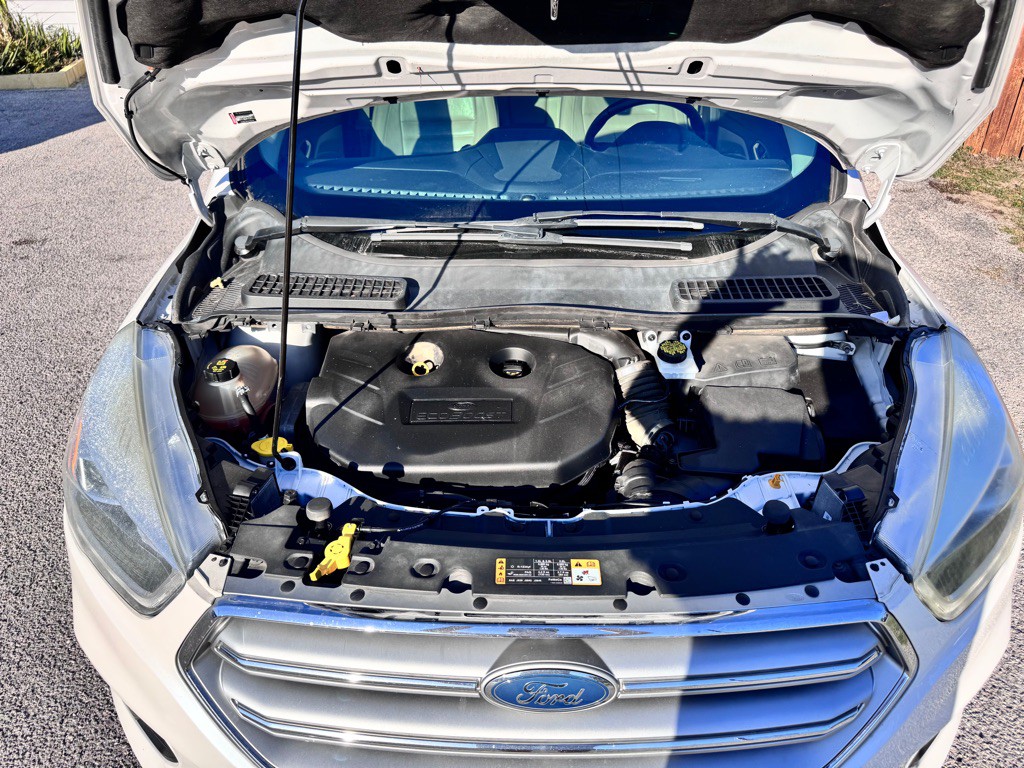 2017 Ford Escape Image 28