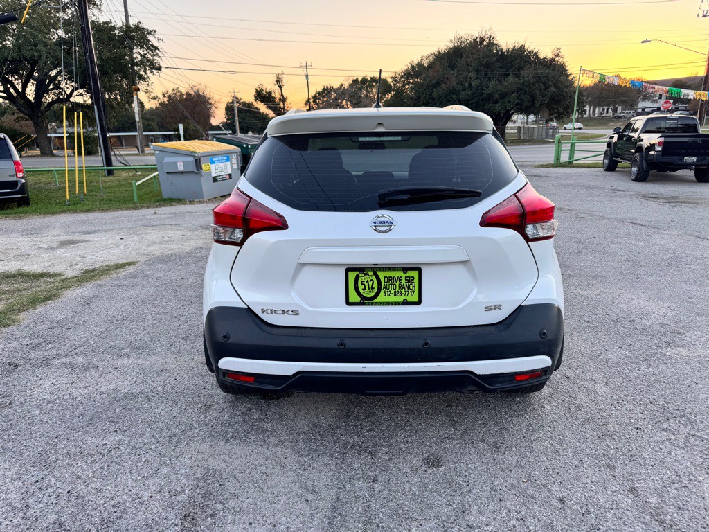 2020 Nissan Kicks Image 5