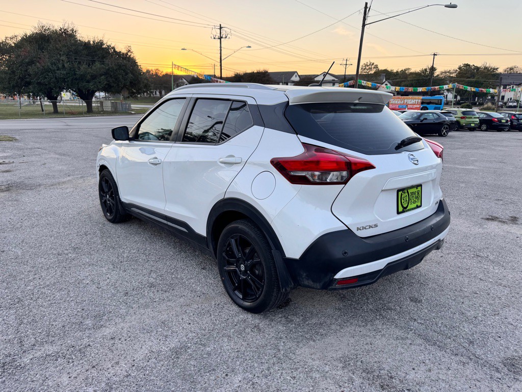 2020 Nissan Kicks Image 6