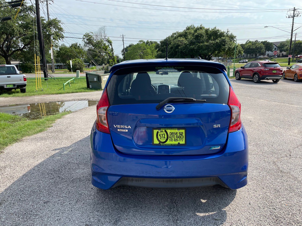 2015 Nissan Versa Image 5