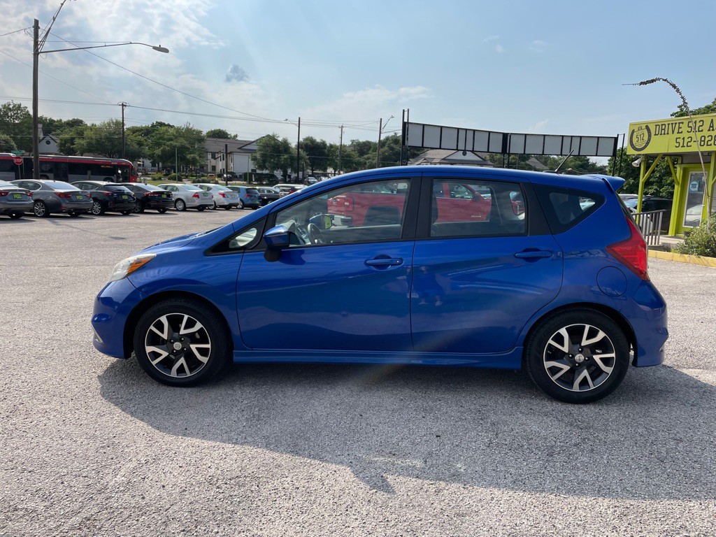 2015 Nissan Versa Image 7