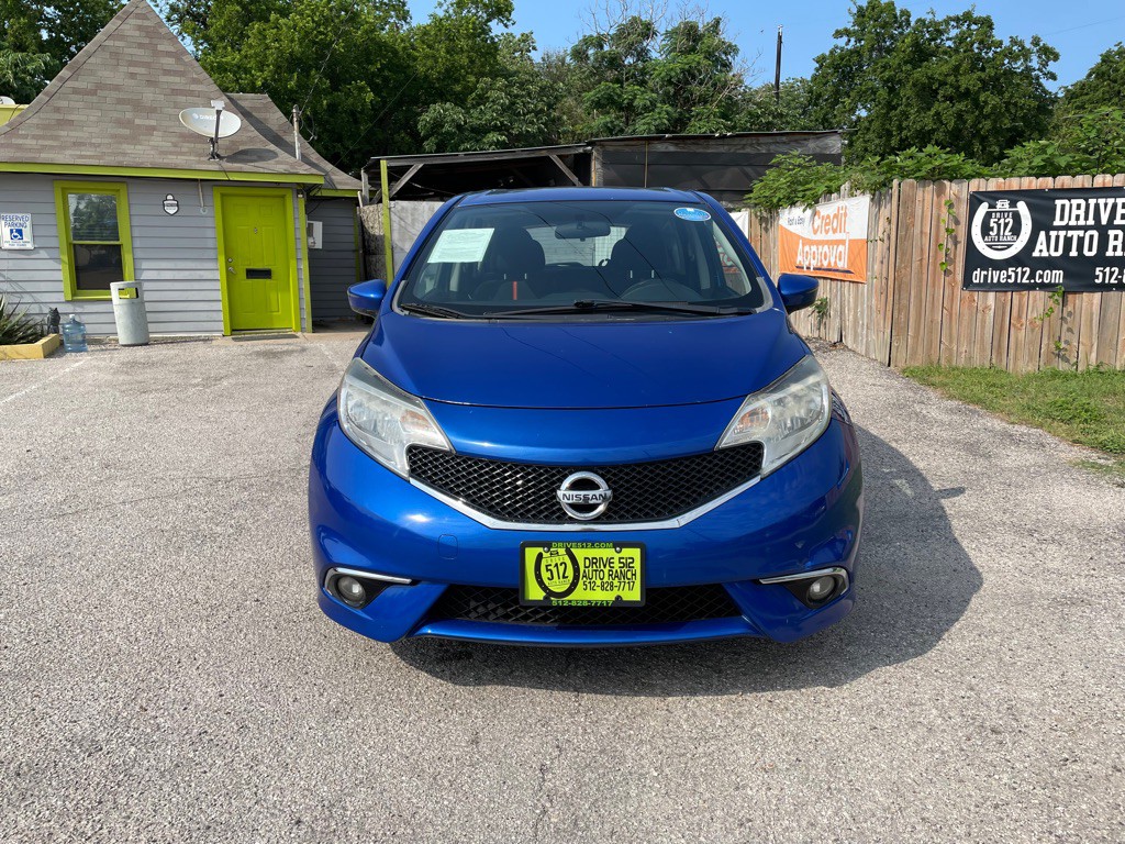 2015 Nissan Versa Image 9
