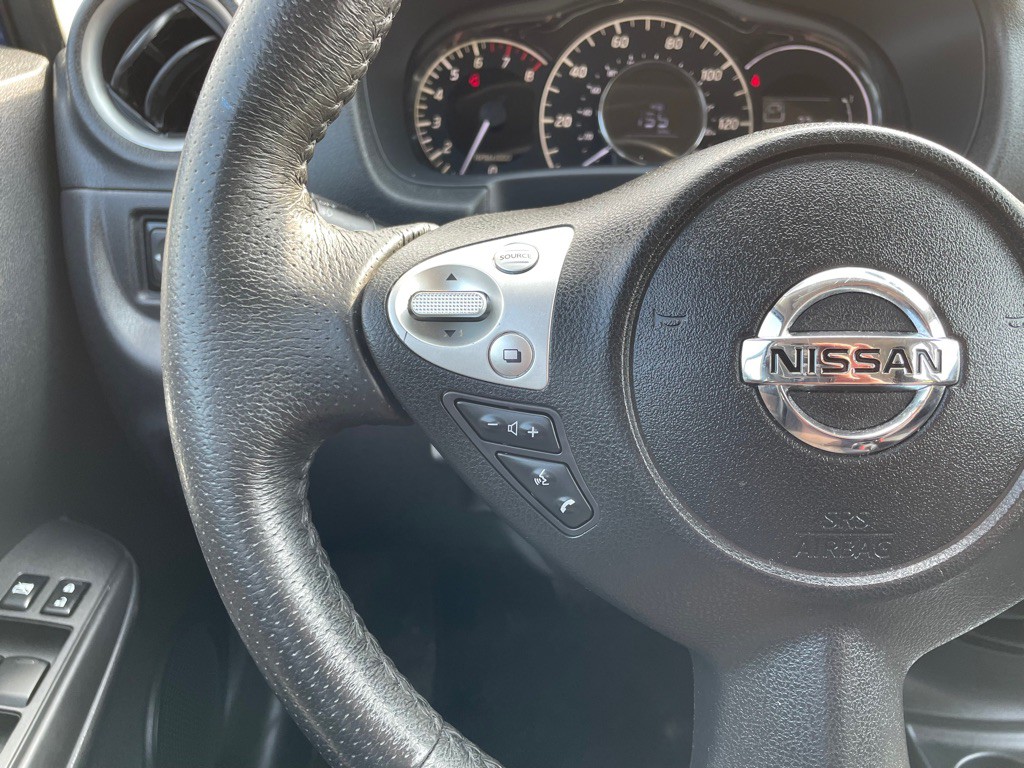 2015 Nissan Versa Image 22