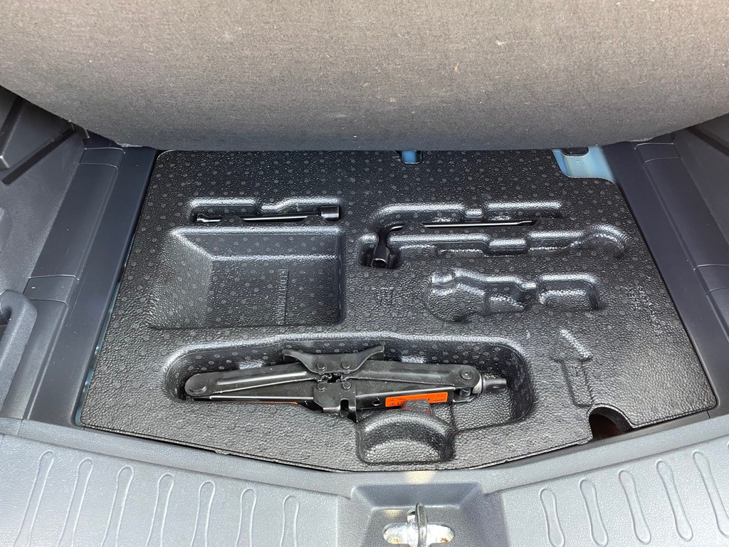 2015 Nissan Versa Image 29