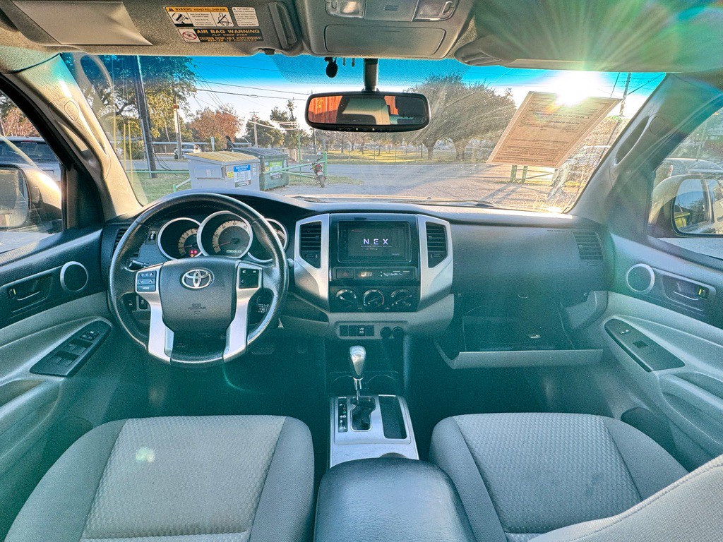 2012 Toyota Tacoma Image 19